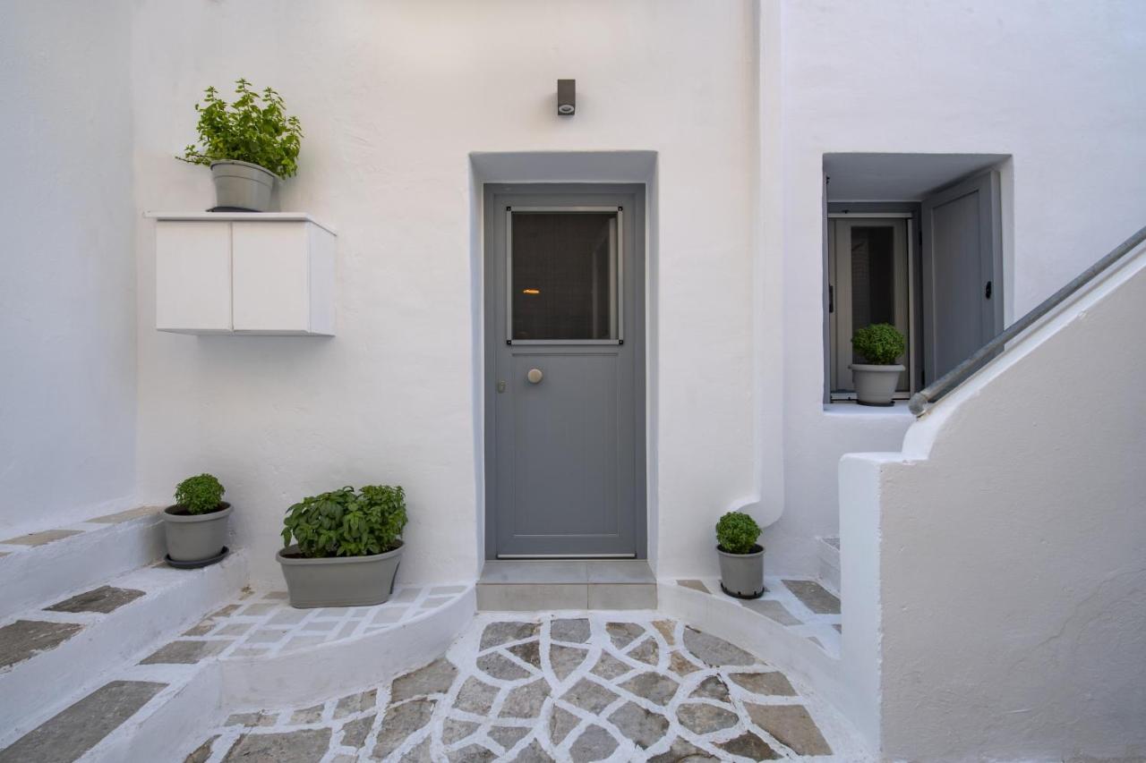 In Heart House - Naousa, Paros *