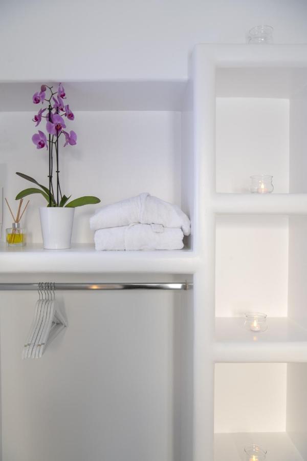 In Heart House - Naousa, Paros * Naoussa