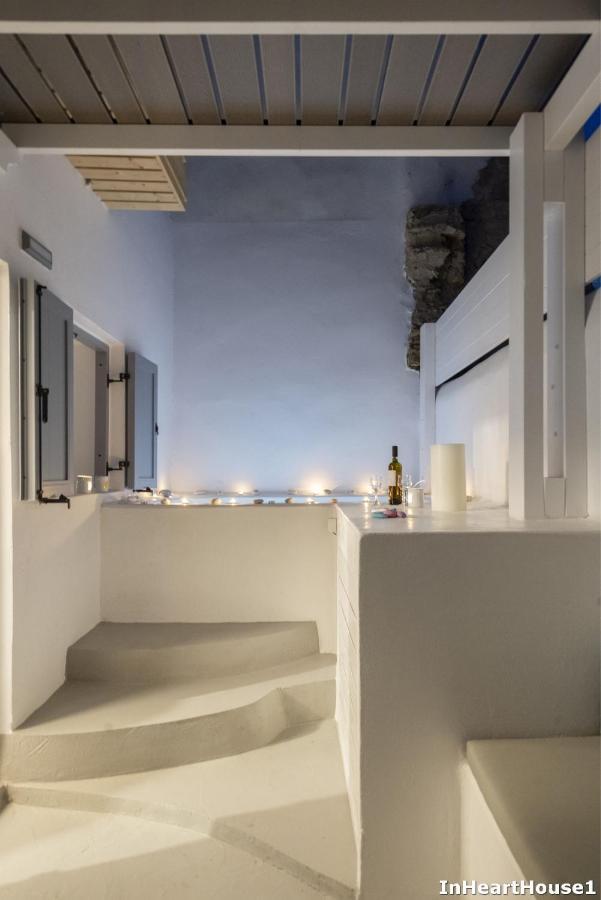 In Heart House - Naousa, Paros